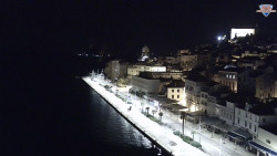 Nábřeží a město