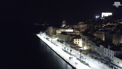 Nábřeží a město