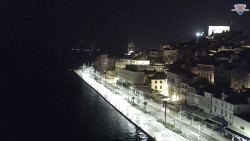 Nábřeží a město