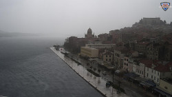 Nábřeží a město