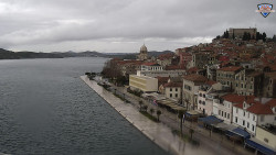 Nábřeží a město