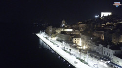 Nábřeží a město