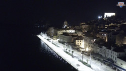 Nábřeží a město