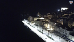 Nábřeží a město