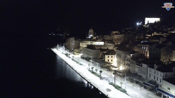 Nábřeží a město