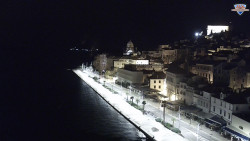 Nábřeží a město