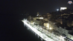 Nábřeží a město