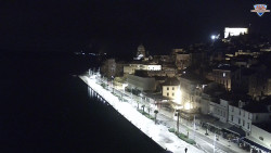 Nábřeží a město