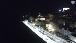 Nábřeží a město