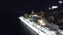 Nábřeží a město