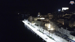 Nábřeží a město