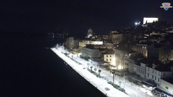 Nábřeží a město