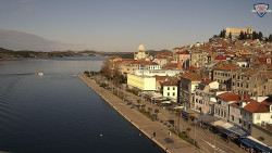 Nábřeží a město