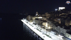 Nábřeží a město