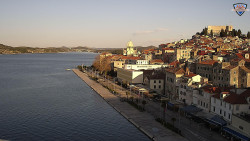 Nábřeží a město