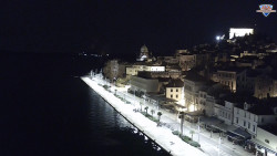 Nábřeží a město