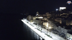 Nábřeží a město