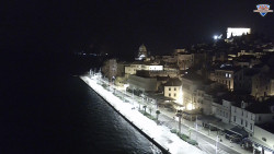 Nábřeží a město