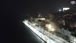 Nábřeží a město