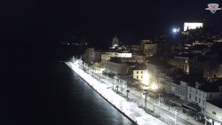 Nábřeží a město