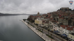 Nábřeží a město