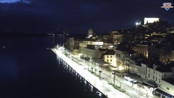 Nábřeží a město