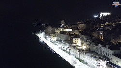 Nábřeží a město