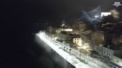 Nábřeží a město