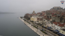 Nábřeží a město