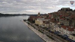 Nábřeží a město