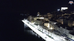 Nábřeží a město