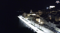 Nábřeží a město