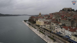 Nábřeží a město