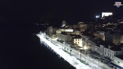 Nábřeží a město