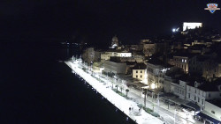 Nábřeží a město