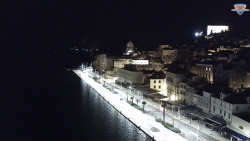 Nábřeží a město