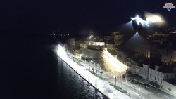 Nábřeží a město