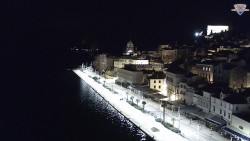 Nábřeží a město