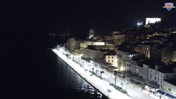 Nábřeží a město