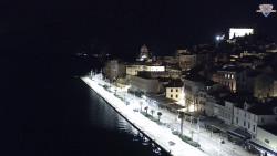 Nábřeží a město