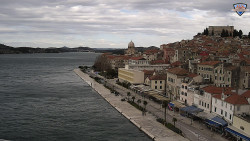 Nábřeží a město