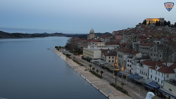 Nábřeží a město