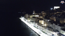 Nábřeží a město