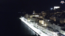 Nábřeží a město