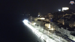 Nábřeží a město