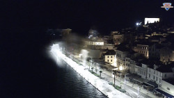 Nábřeží a město