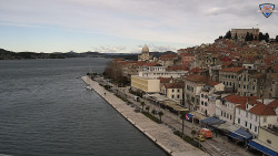 Nábřeží a město