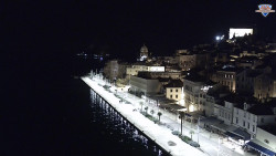 Nábřeží a město