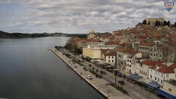 Nábřeží a město