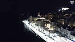 Nábřeží a město